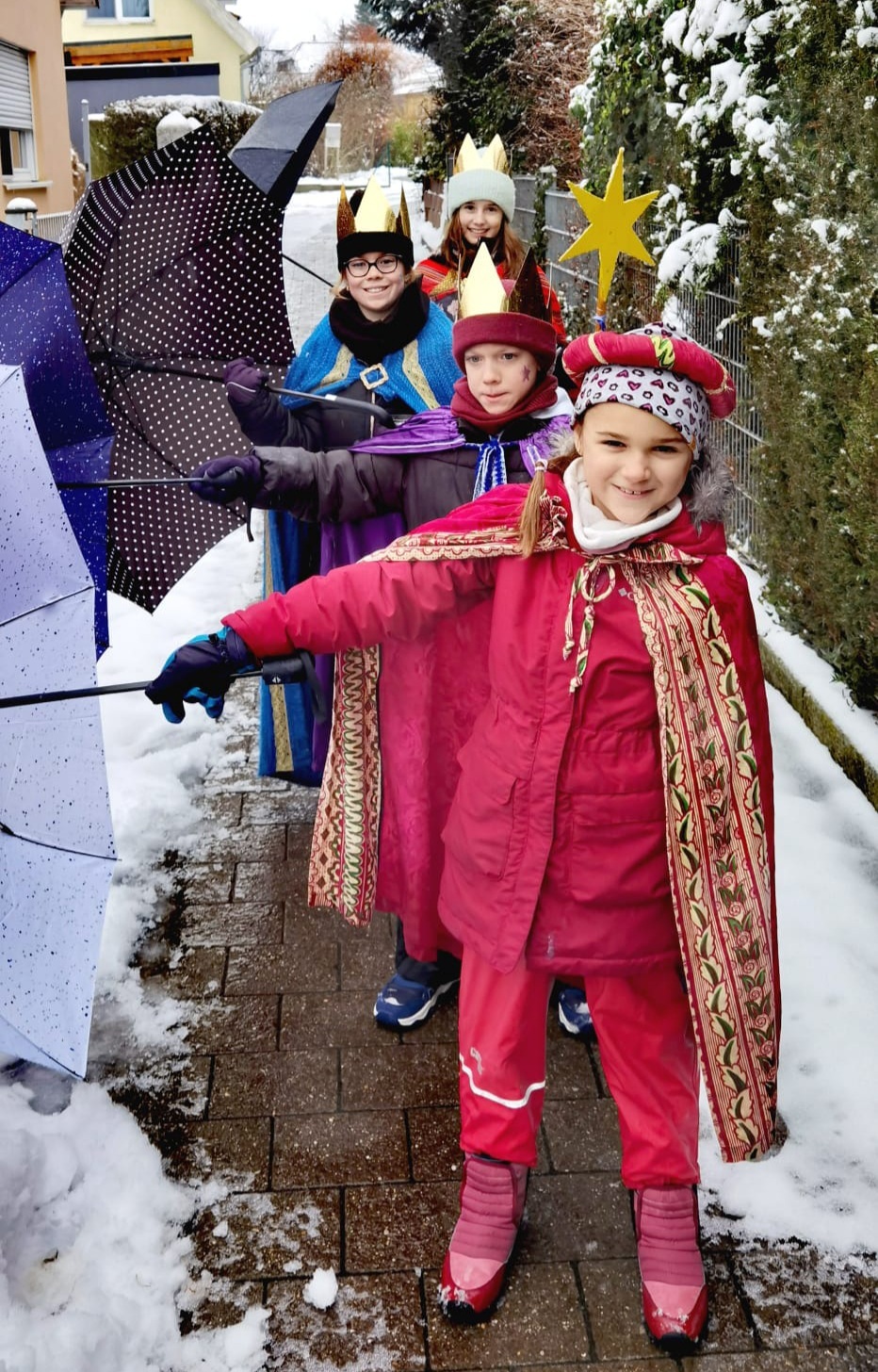 Wettererprobte Sternsinger